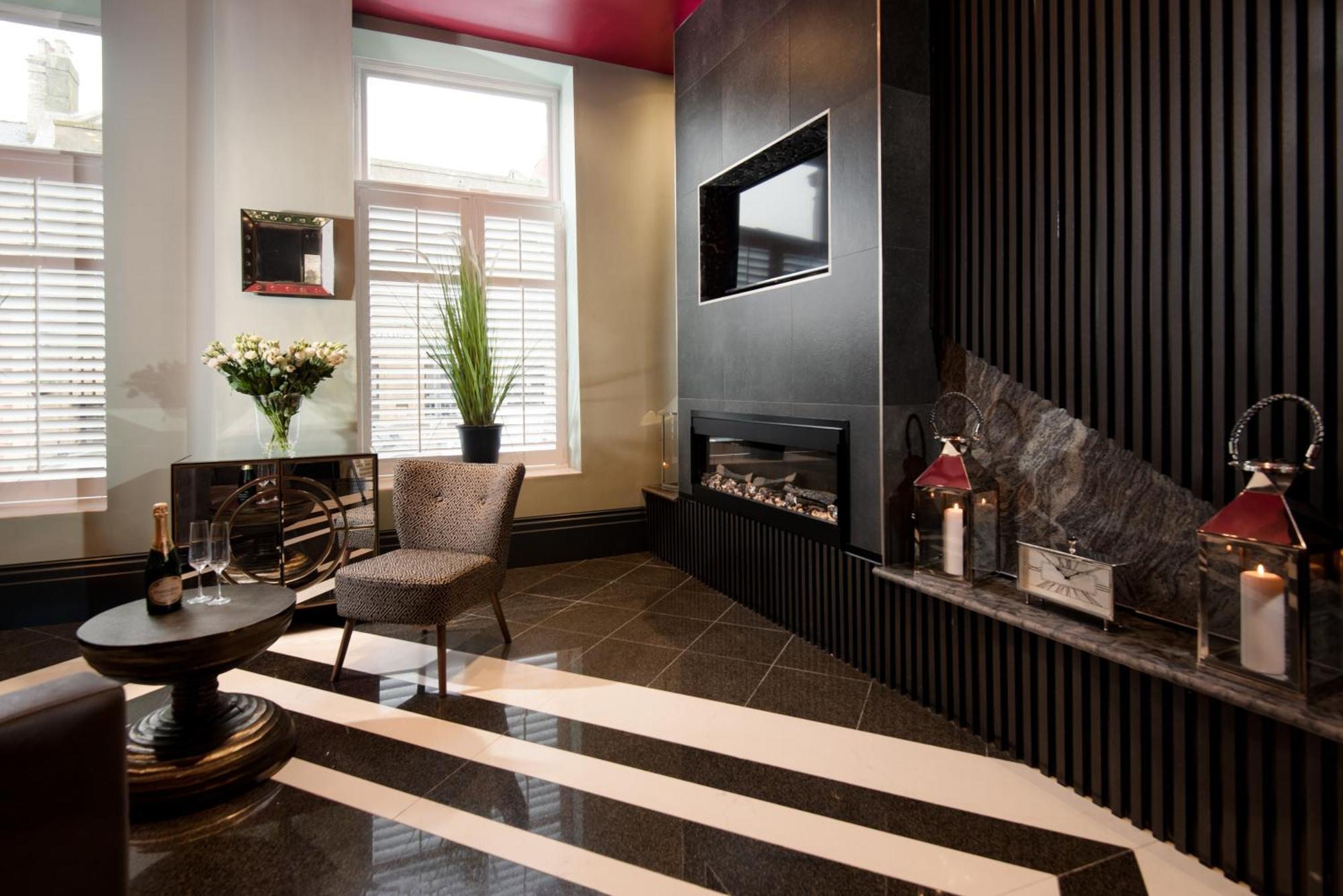 Apartment The Saafe Luxury *